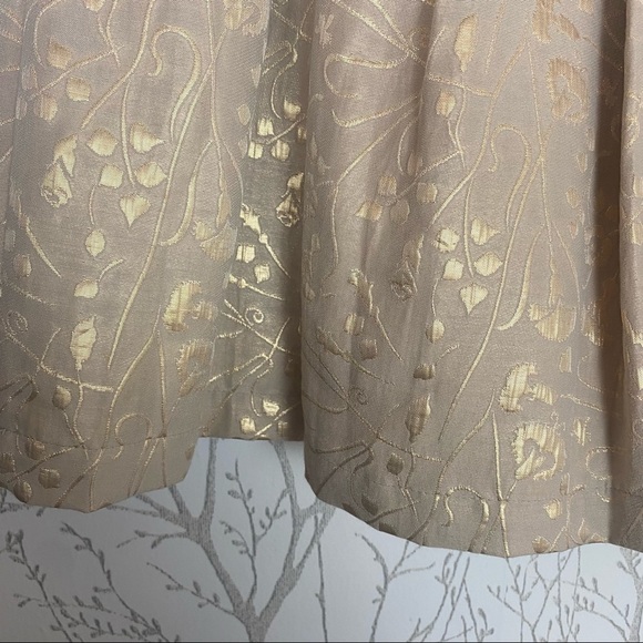 ISANI for TARGET Gold Metallic Jaquard Pintuck Full A-Line Mini Skirt medium - Picture 4 of 10